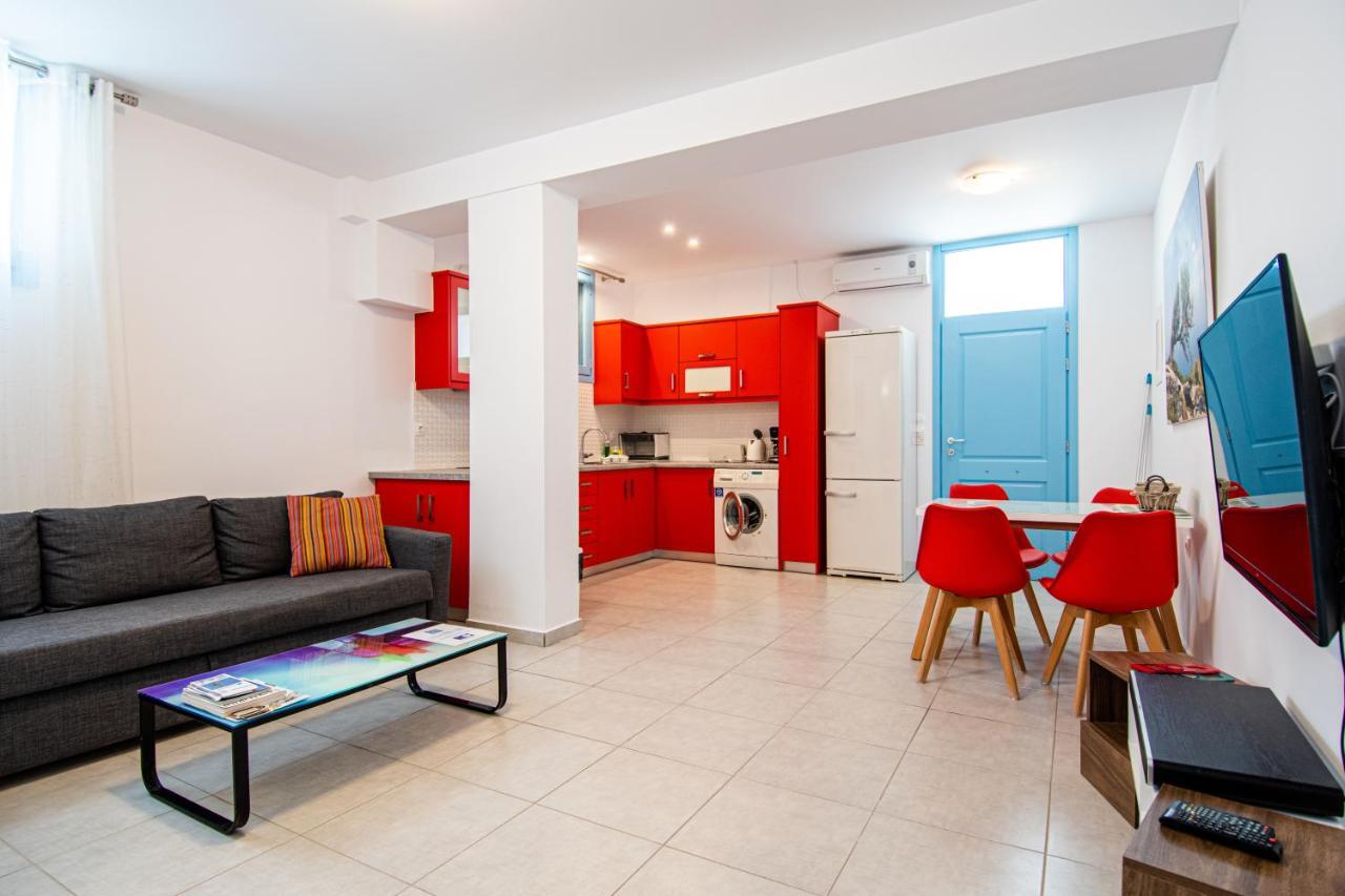 Adelphi Apartments Perissa  Zewnętrze zdjęcie