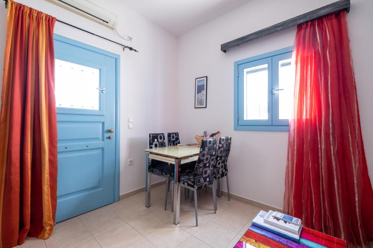 Adelphi Apartments Perissa  Zewnętrze zdjęcie