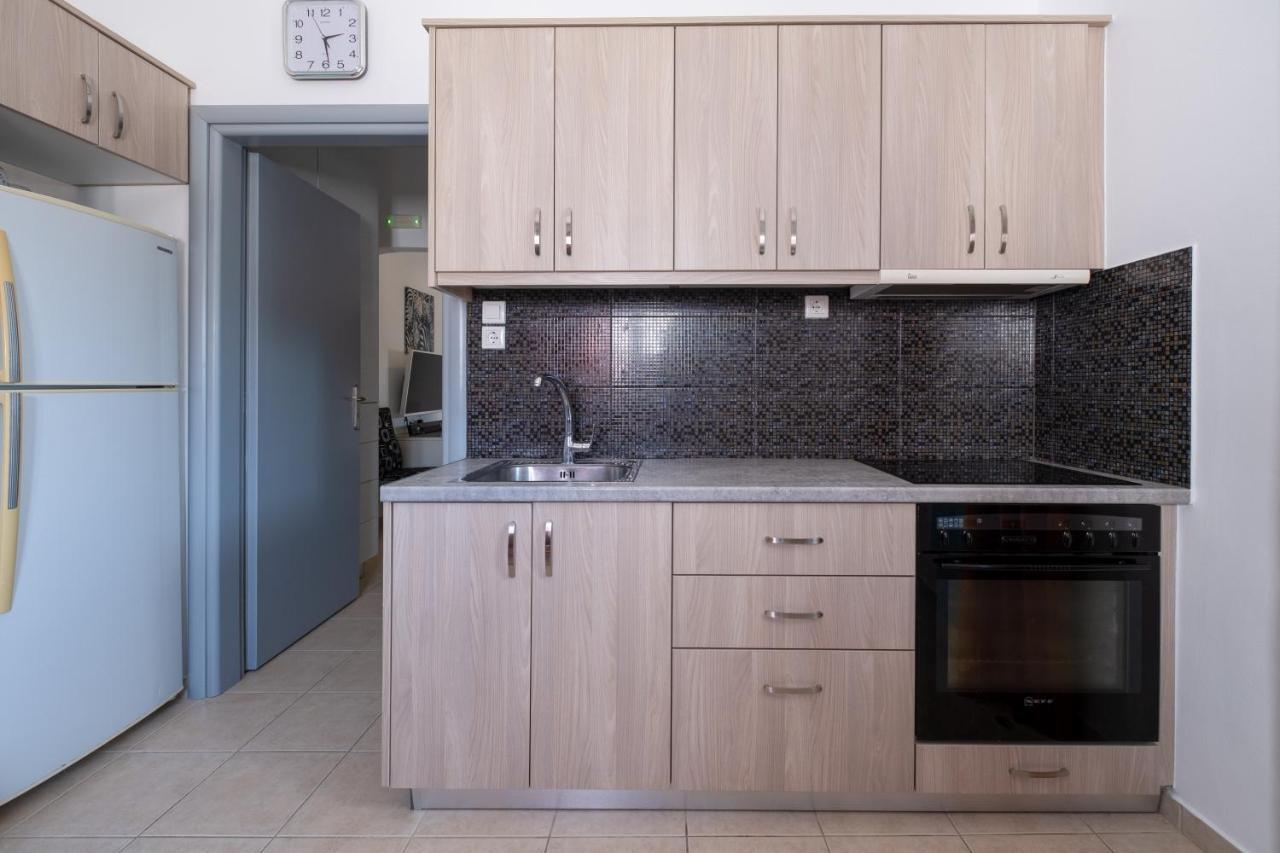 Adelphi Apartments Perissa  Zewnętrze zdjęcie