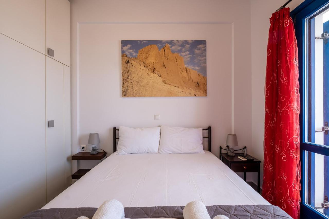 Adelphi Apartments Perissa  Zewnętrze zdjęcie