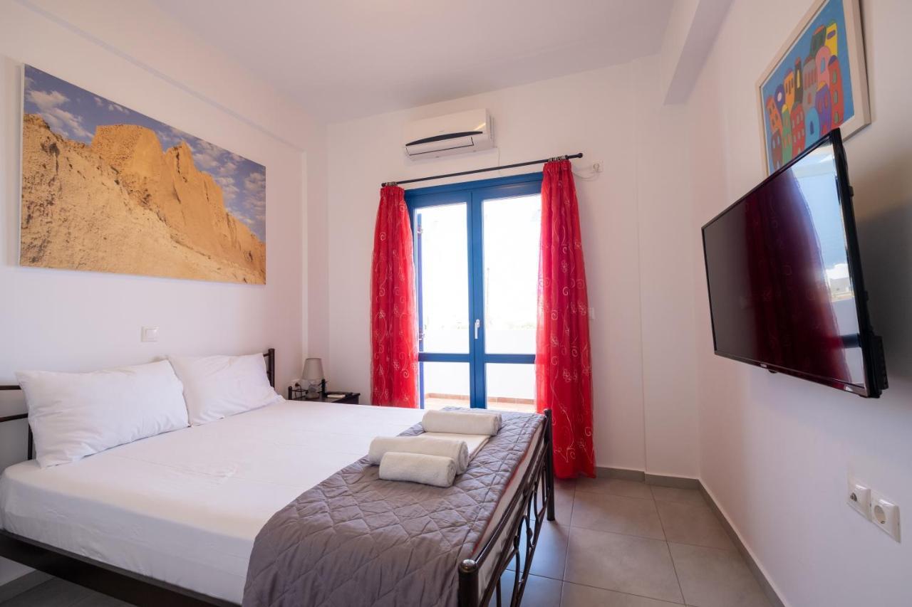 Adelphi Apartments Perissa  Zewnętrze zdjęcie