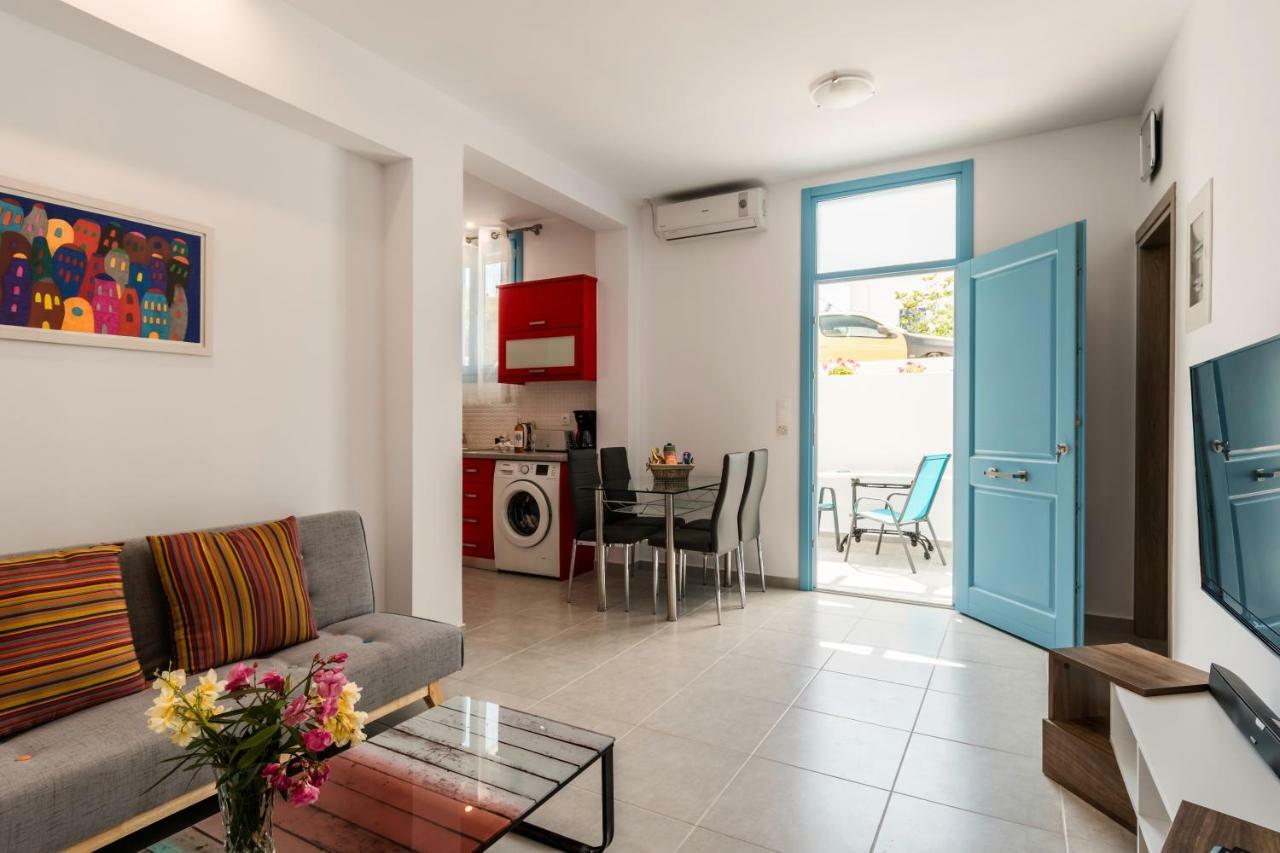 Adelphi Apartments Perissa  Zewnętrze zdjęcie